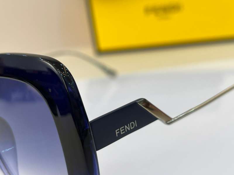 Picture of Fendi Sunglasses _SKUfw53594225fw